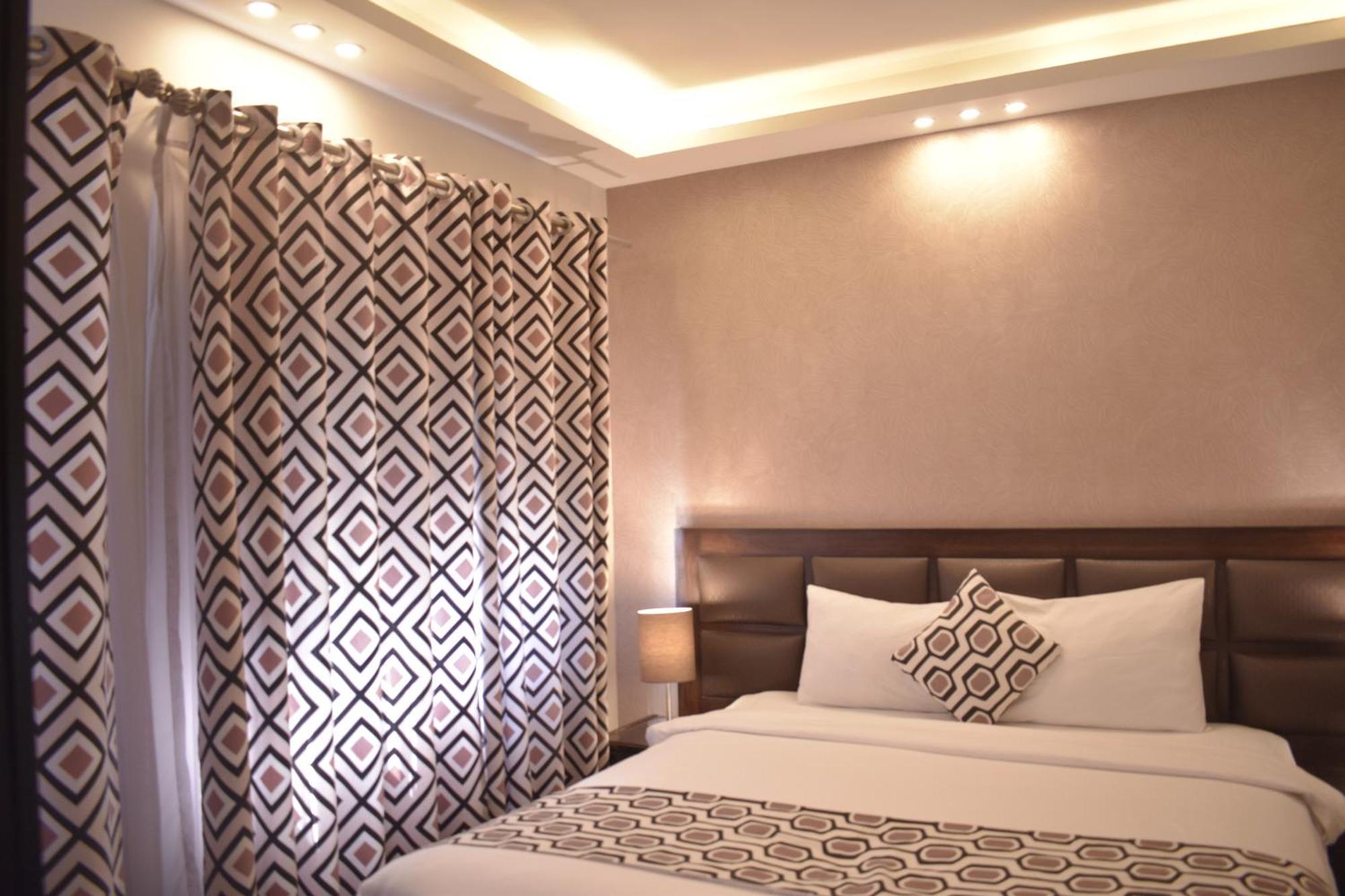 Shams Alweibdeh Hotel Apartments Amman Eksteriør billede