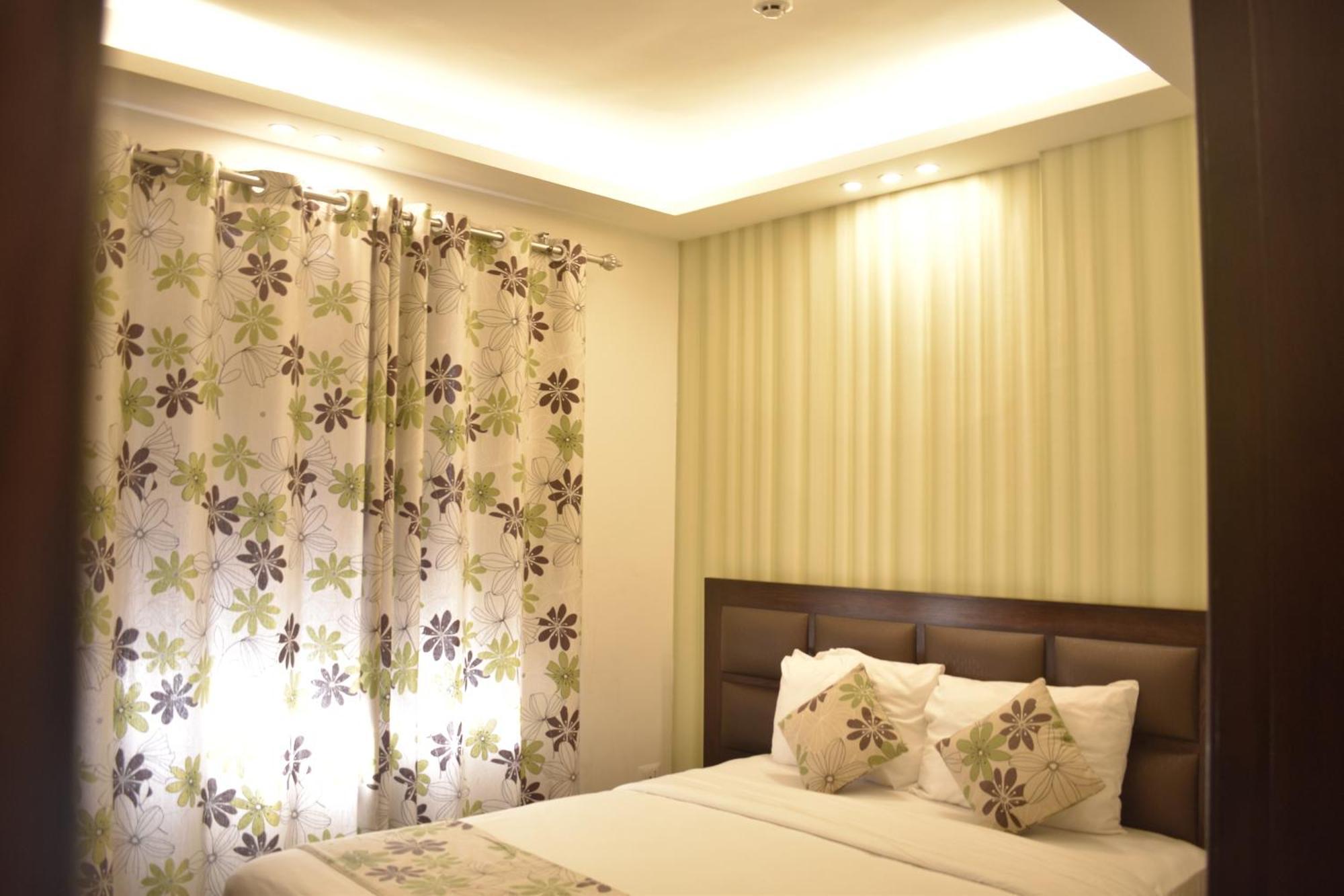 Shams Alweibdeh Hotel Apartments Amman Eksteriør billede